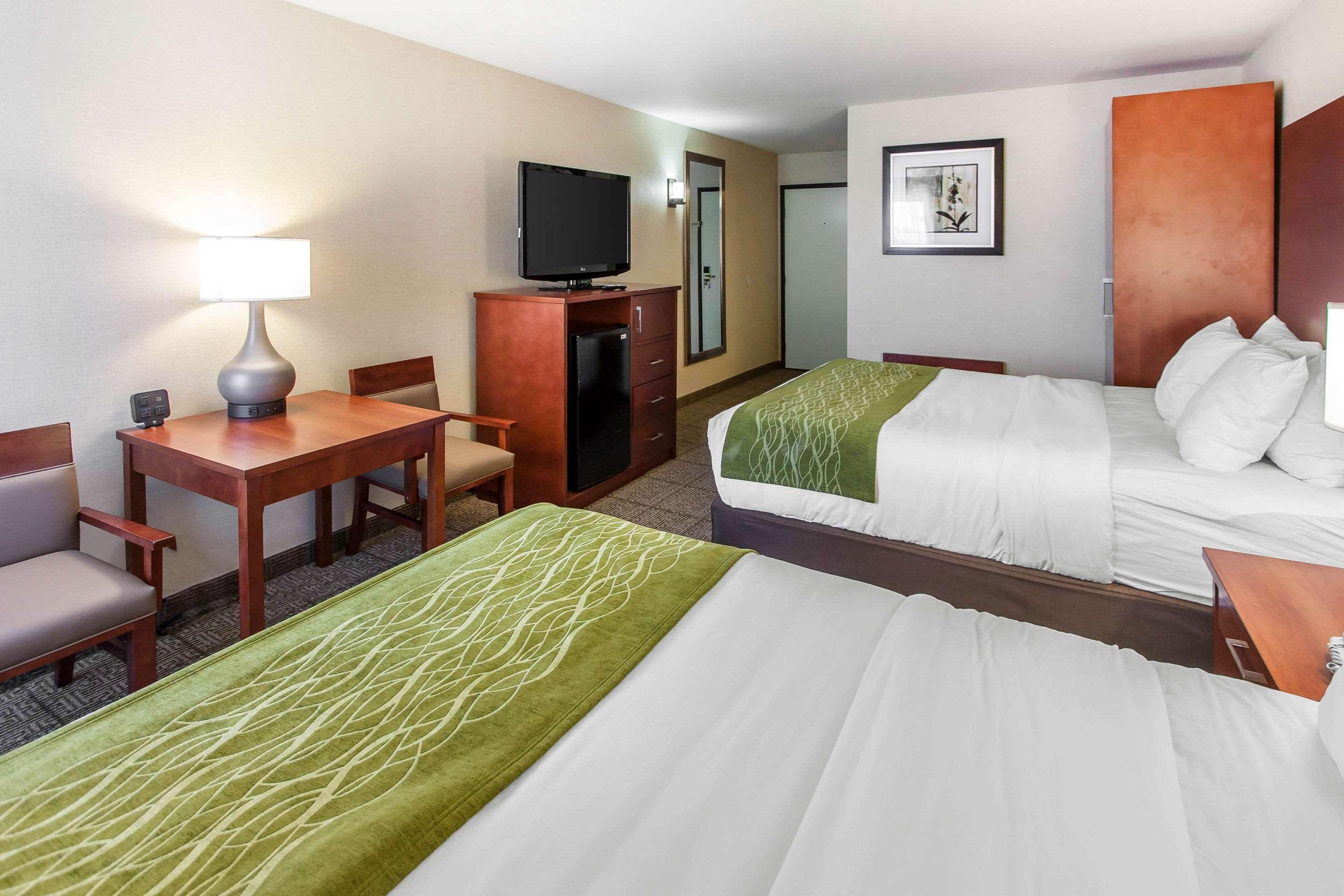Comfort Inn & Suites Near Fallon Naval Air Station Ngoại thất bức ảnh
