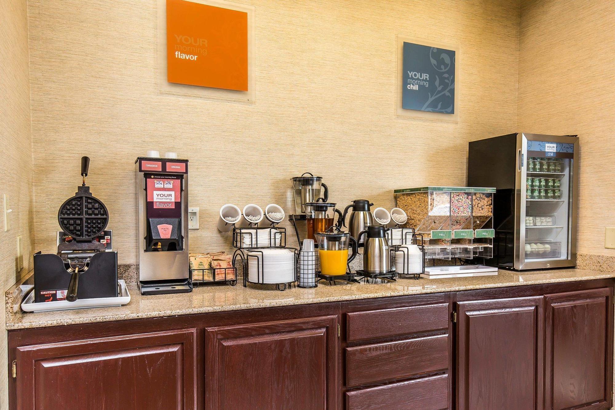 Comfort Inn & Suites Near Fallon Naval Air Station Ngoại thất bức ảnh